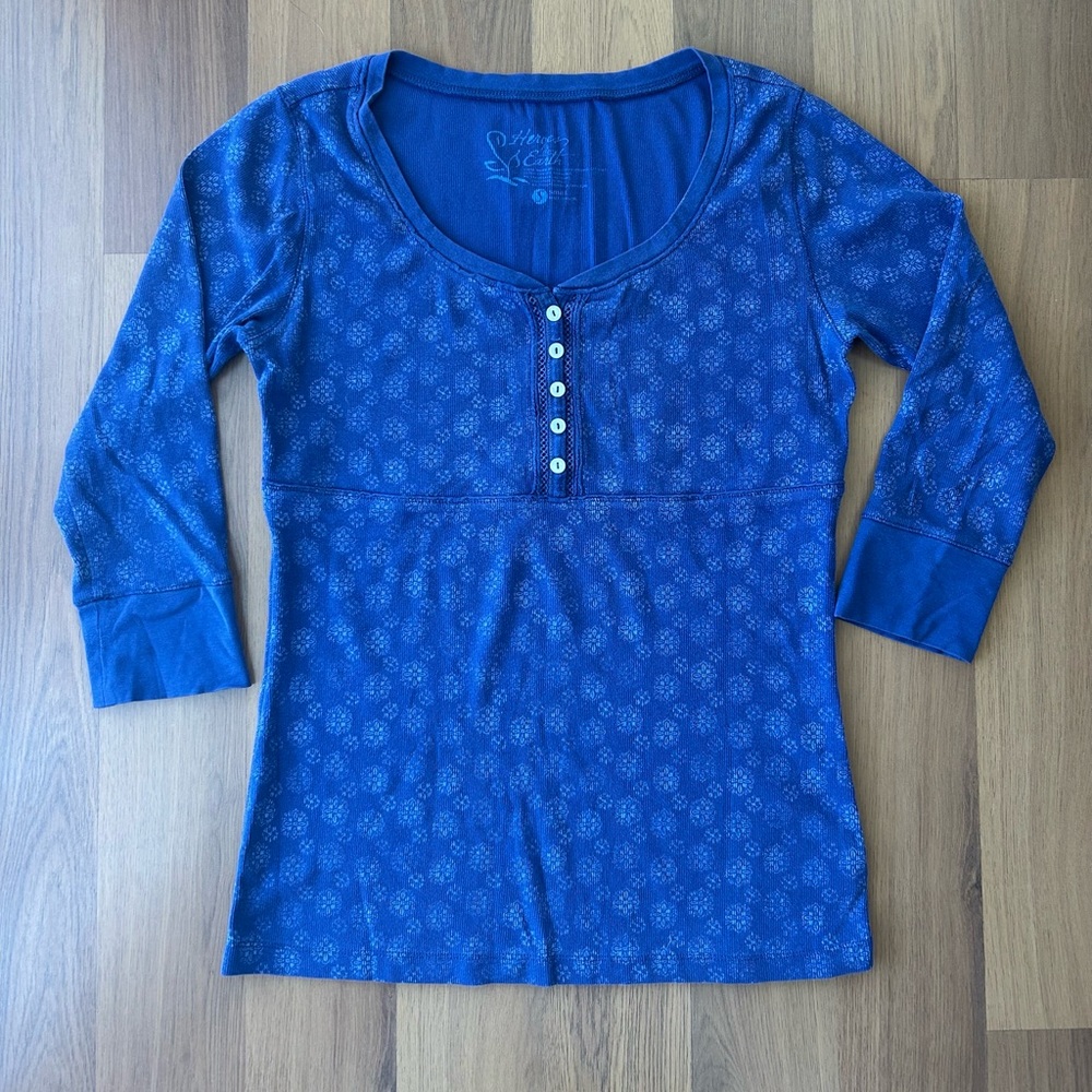Eddie Bauer Heroes of the Earth organic cotton blue ribbed 3/4 sleeve henley top